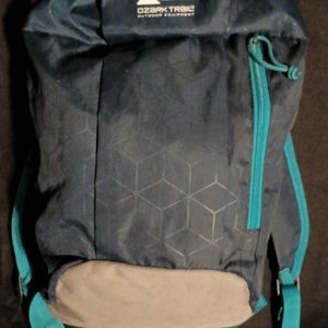 Ozark Trail (Outdoor Equipment) Dark Blue Back Pack
